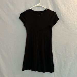 women's black tshirt dress
